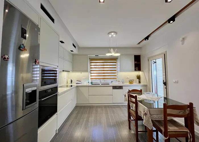 Appartement Alex Gjirokastër